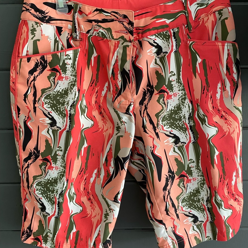 Women’s golf shorts